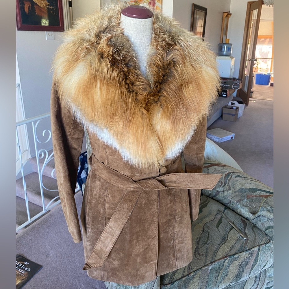 Vintage Penny Lane Style Brown Suede Belted Jacket with Golden Fur Collar